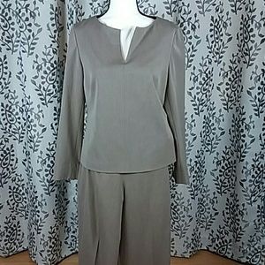 2-piece Ann Taylor stretch business suit